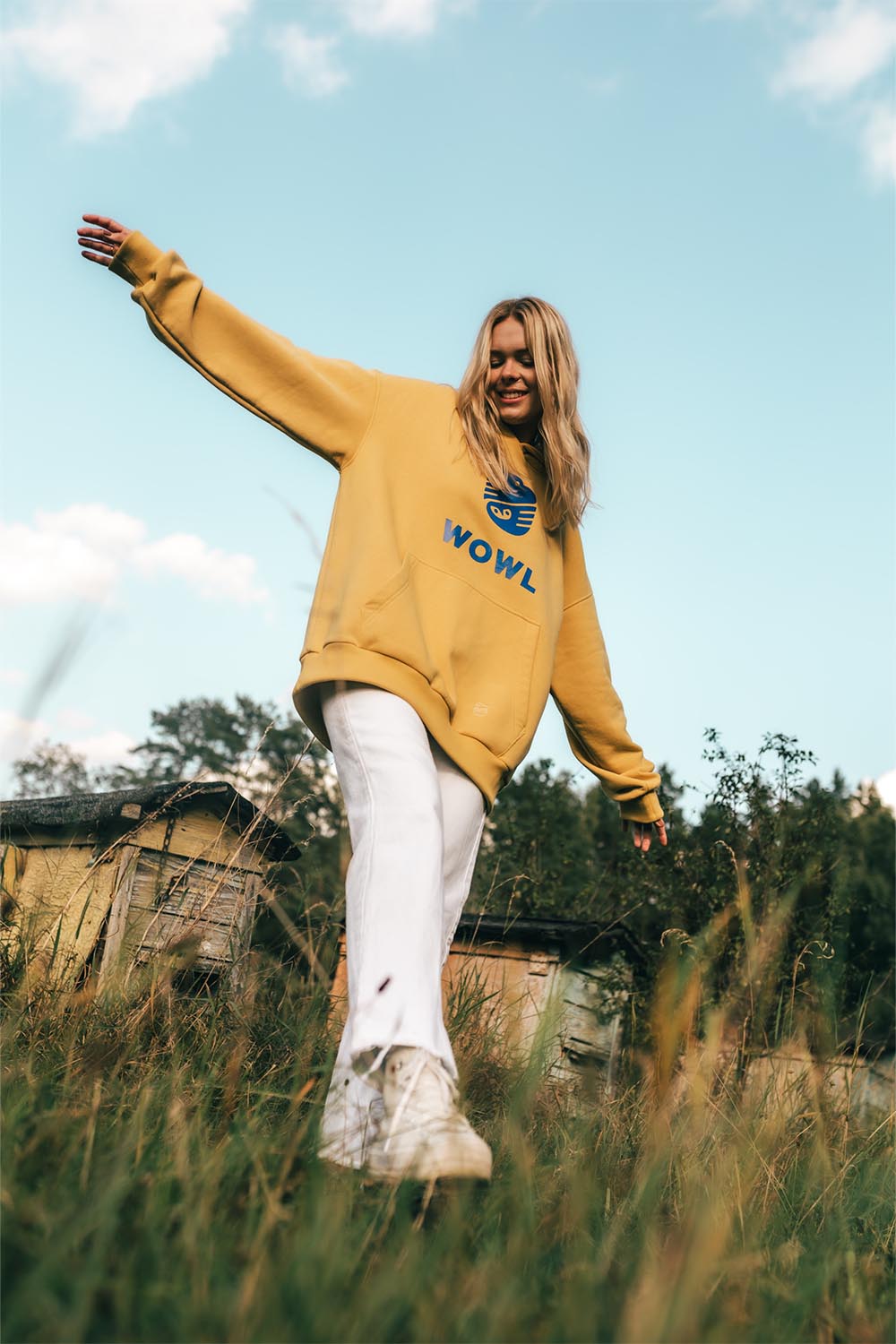UNISEX HOODIE YELLOW