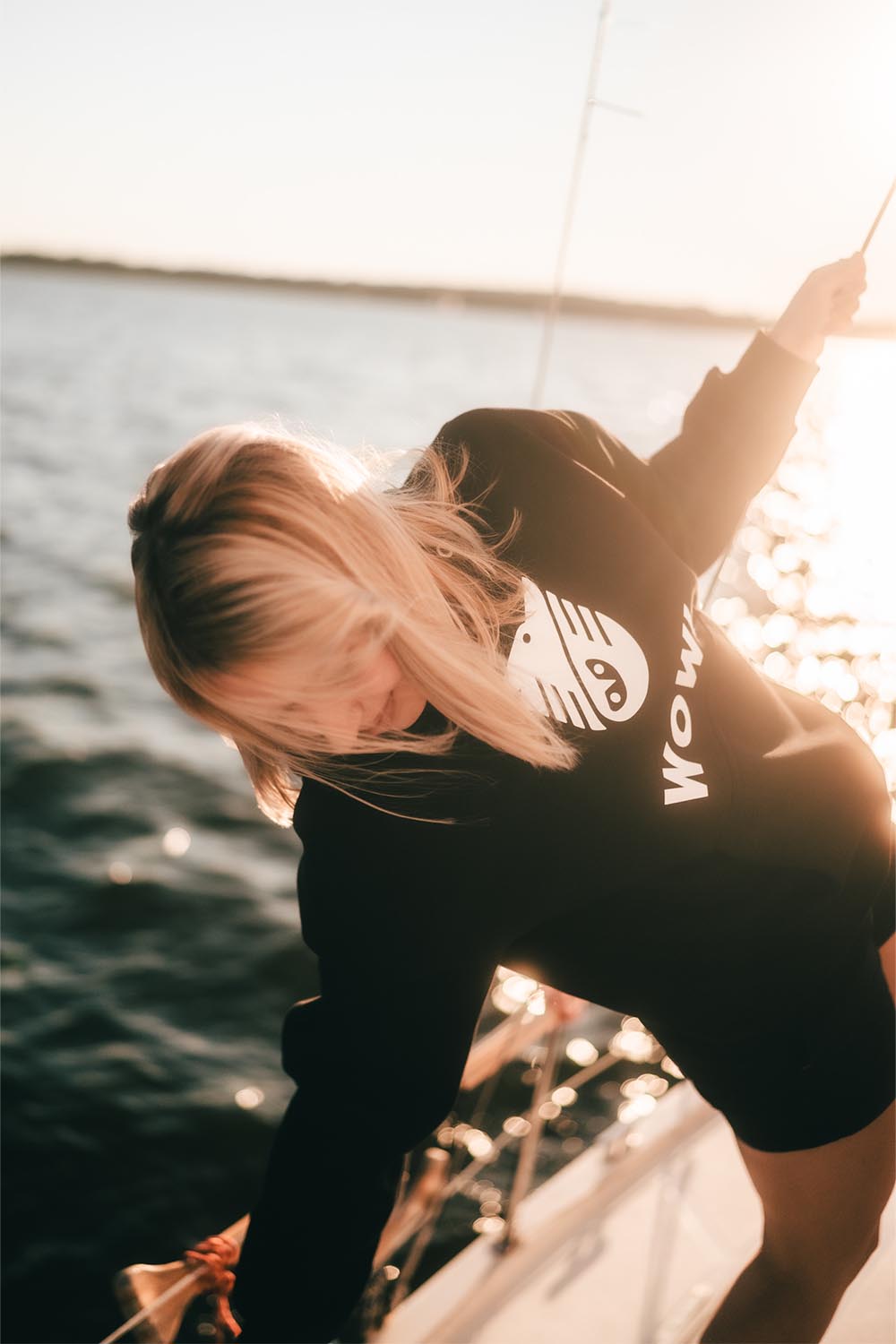 UNISEX HOODIE BLACK - obrazek 3
